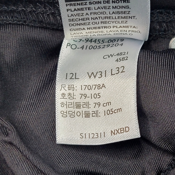 Signature by Levi Strauss & Co. Gold Label Totally Shaping Pull-on Skinny Jeans - Picture 10 of 11